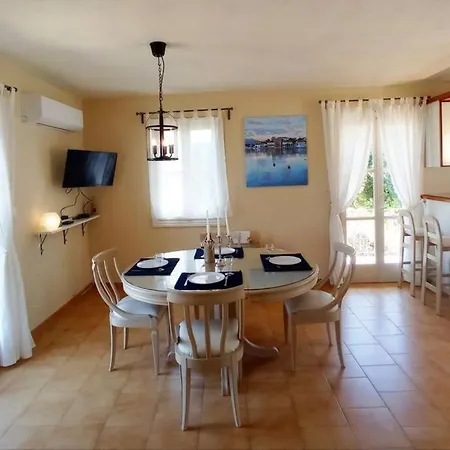 Just Listed Captain's Quarters Dream View Сasa de vacaciones