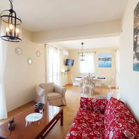 Just Listed Captain's Quarters Dream View Сasa de vacaciones *